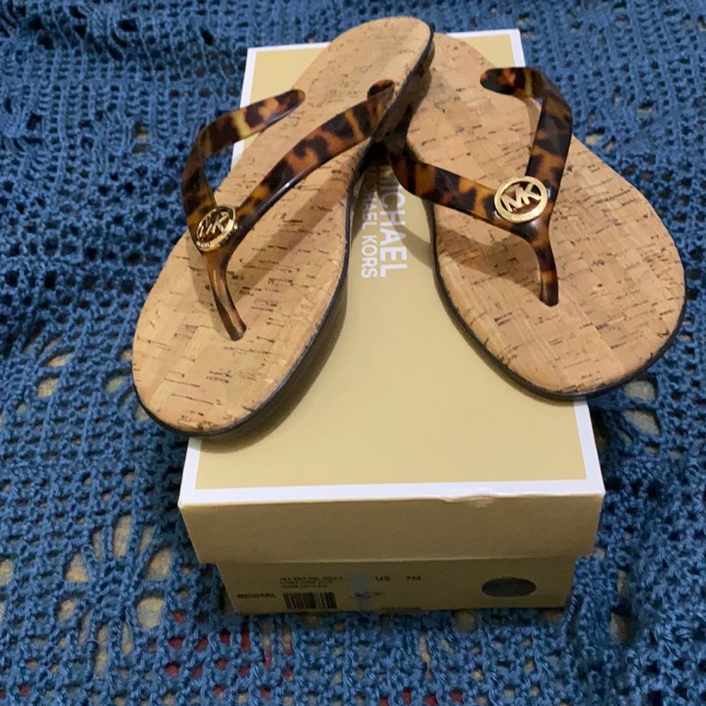Michael Kors Jet Set Jelly Tortoise Flip Flop